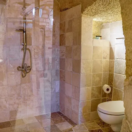 Gibos Cave Hotel