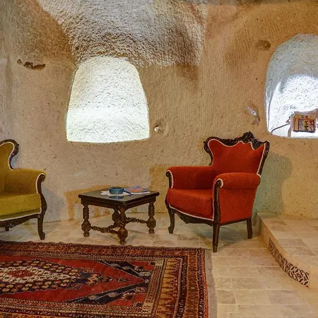 Gibos Cave Hotell *